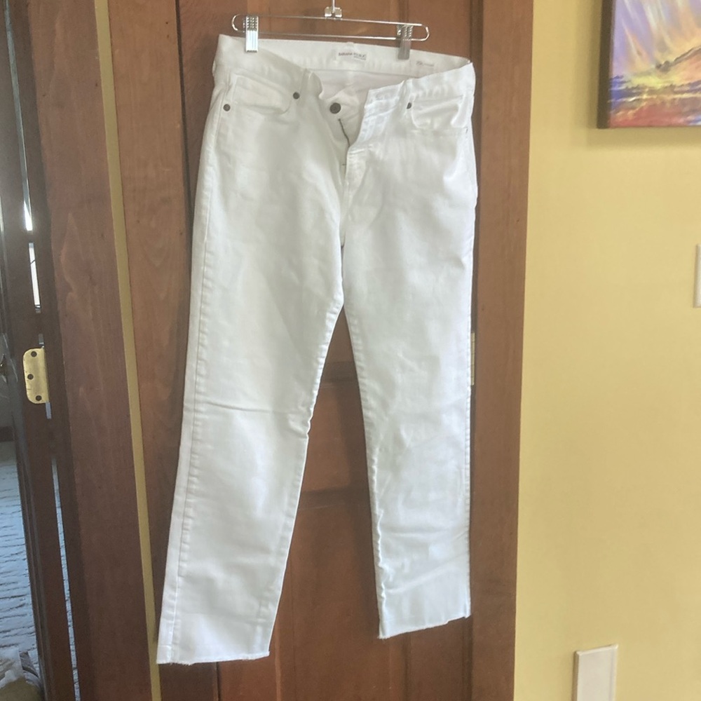 Banana Republic White Straight Leg Jeans Timeless Design